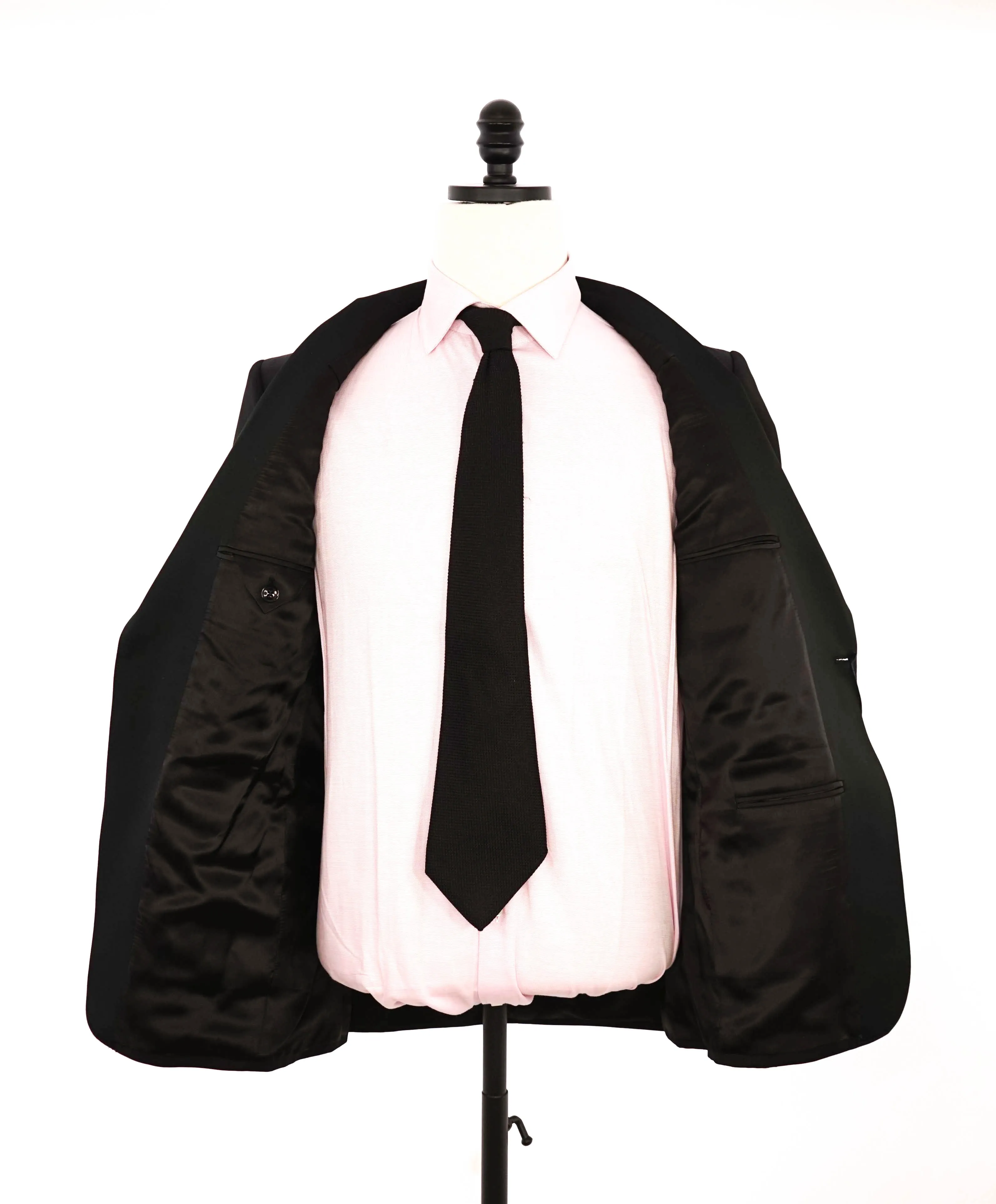 $5,100 ERMENEGILDO ZEGNA - "Wool & Mohair" PEAK LAPEL Black Tuxedo - 40R