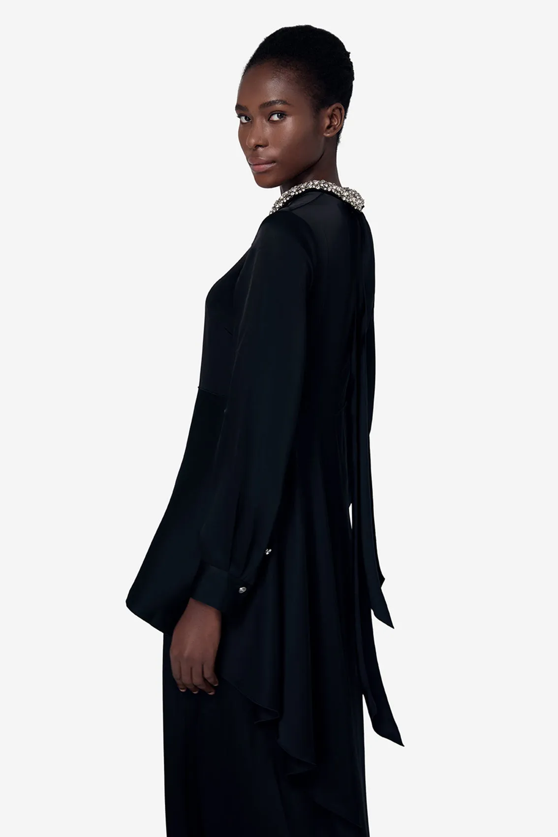 BLACK CRYSTAL NECKLACE GOWN