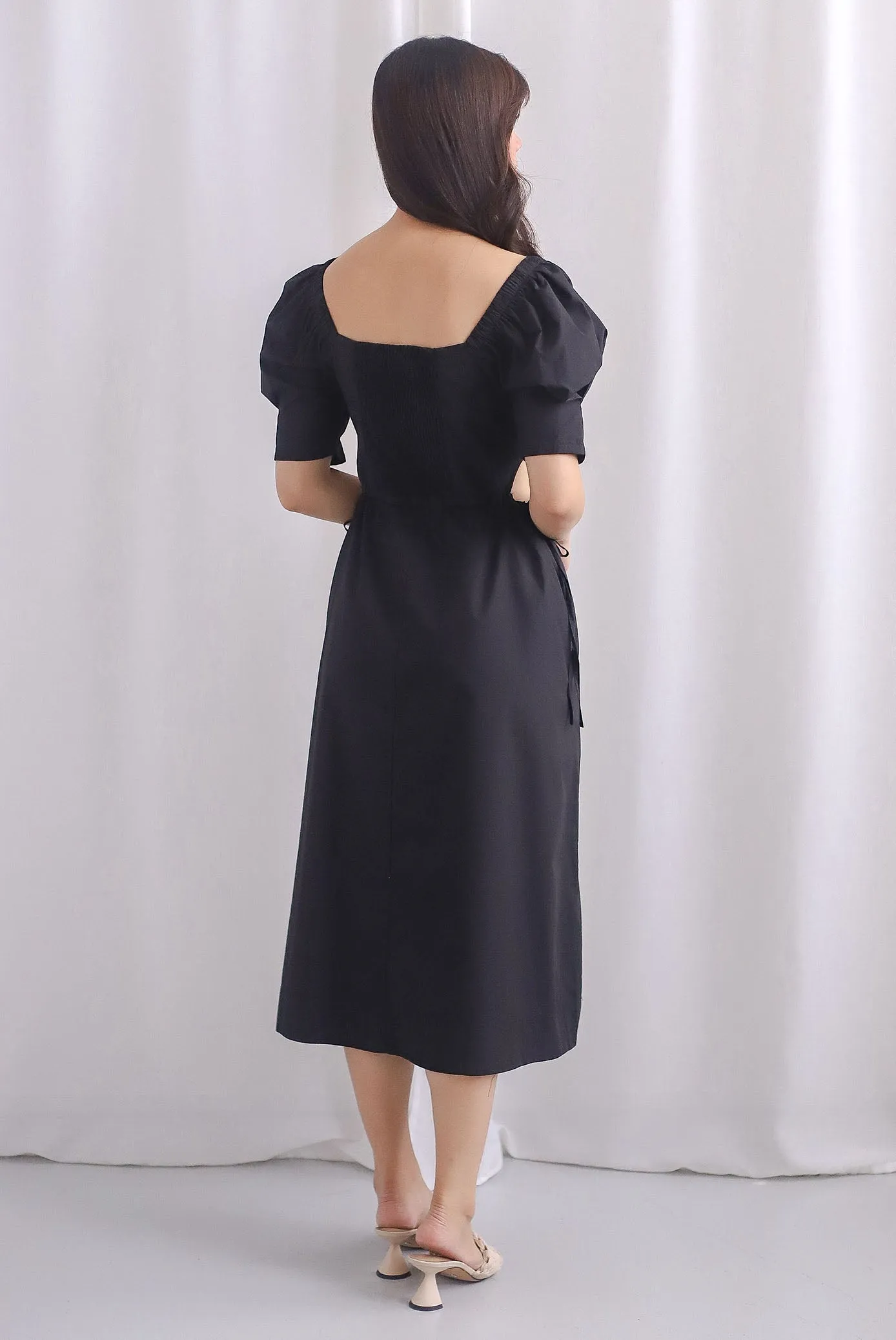 Brindle Cut Out Drawstring Dress In Black