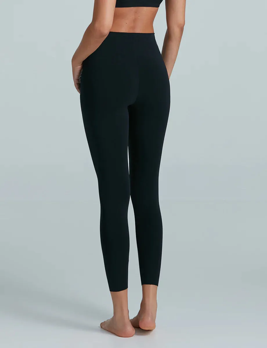 Butter Luxe Legging in Black