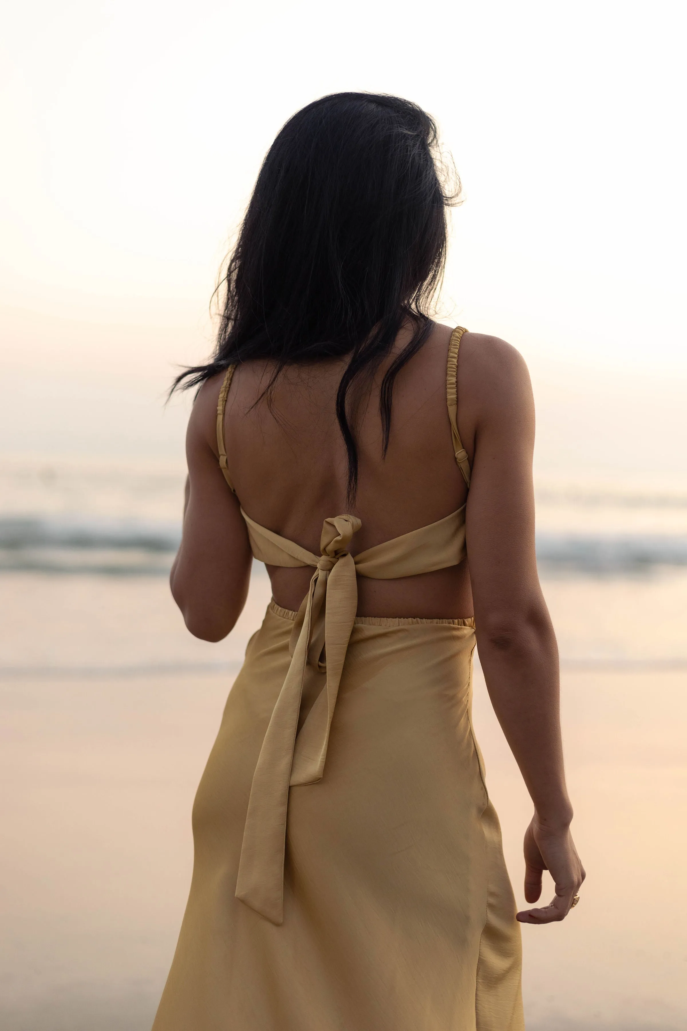 Electricity Cut-Out Midi Dress in Blonde