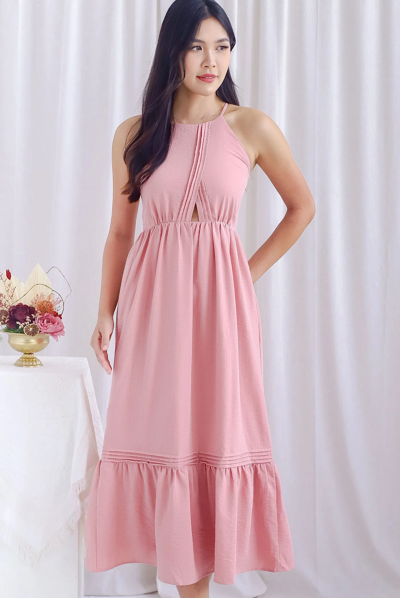 Karmen Pintuck pleats Cut Out Maxi Dress In Pink