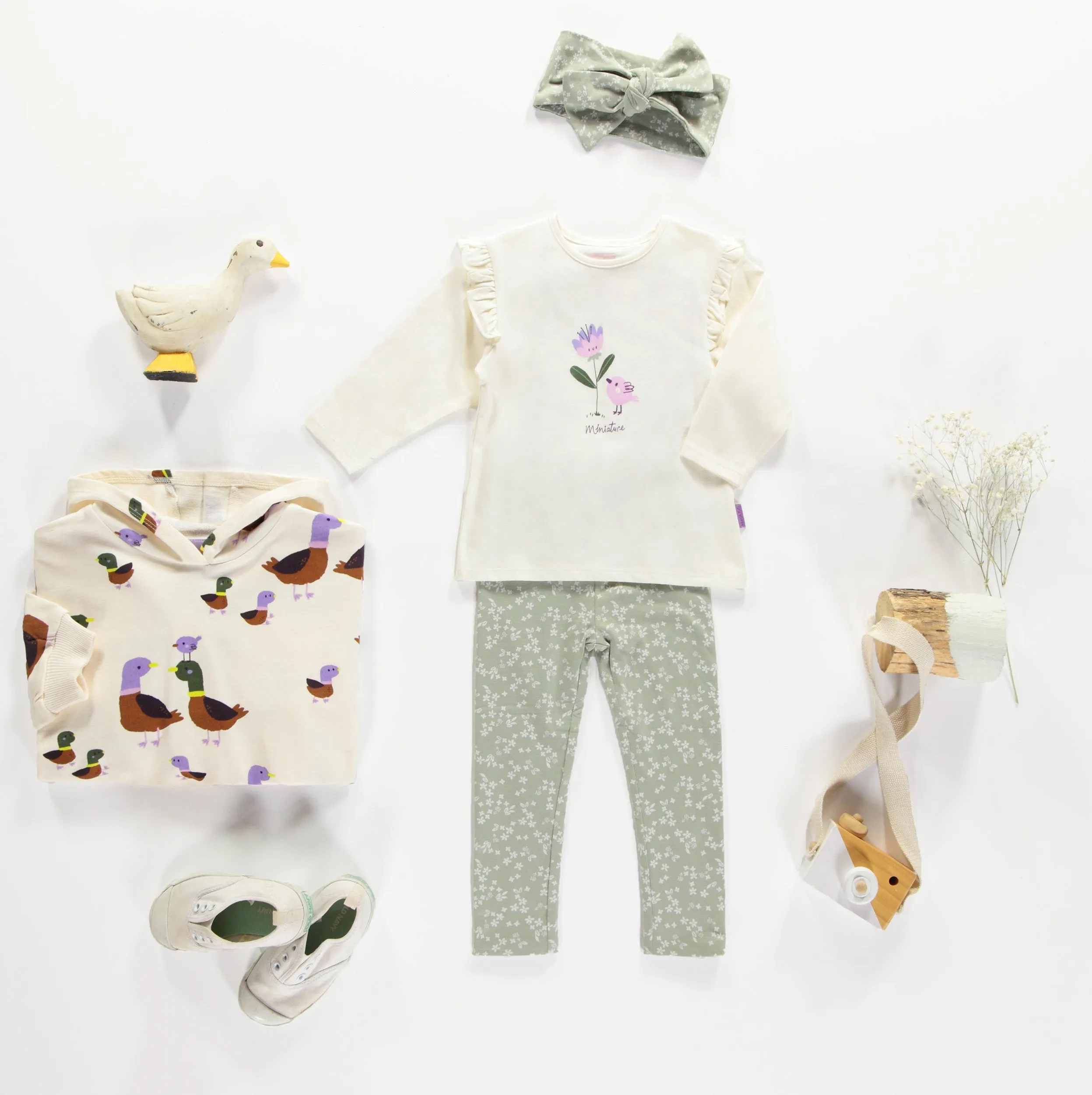 Legging vert fleuri réversible prune en jersey extensible, bébé || Reversible striped navy and cream legging in stretch jersey, baby