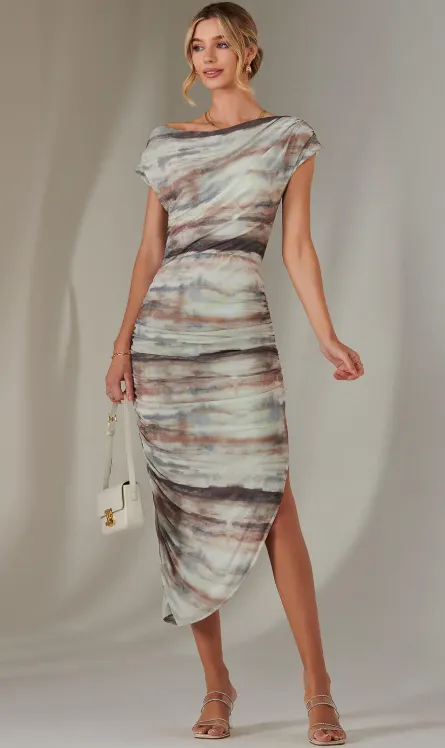 Lois Brown Off-Shoulder Bodycon Dress