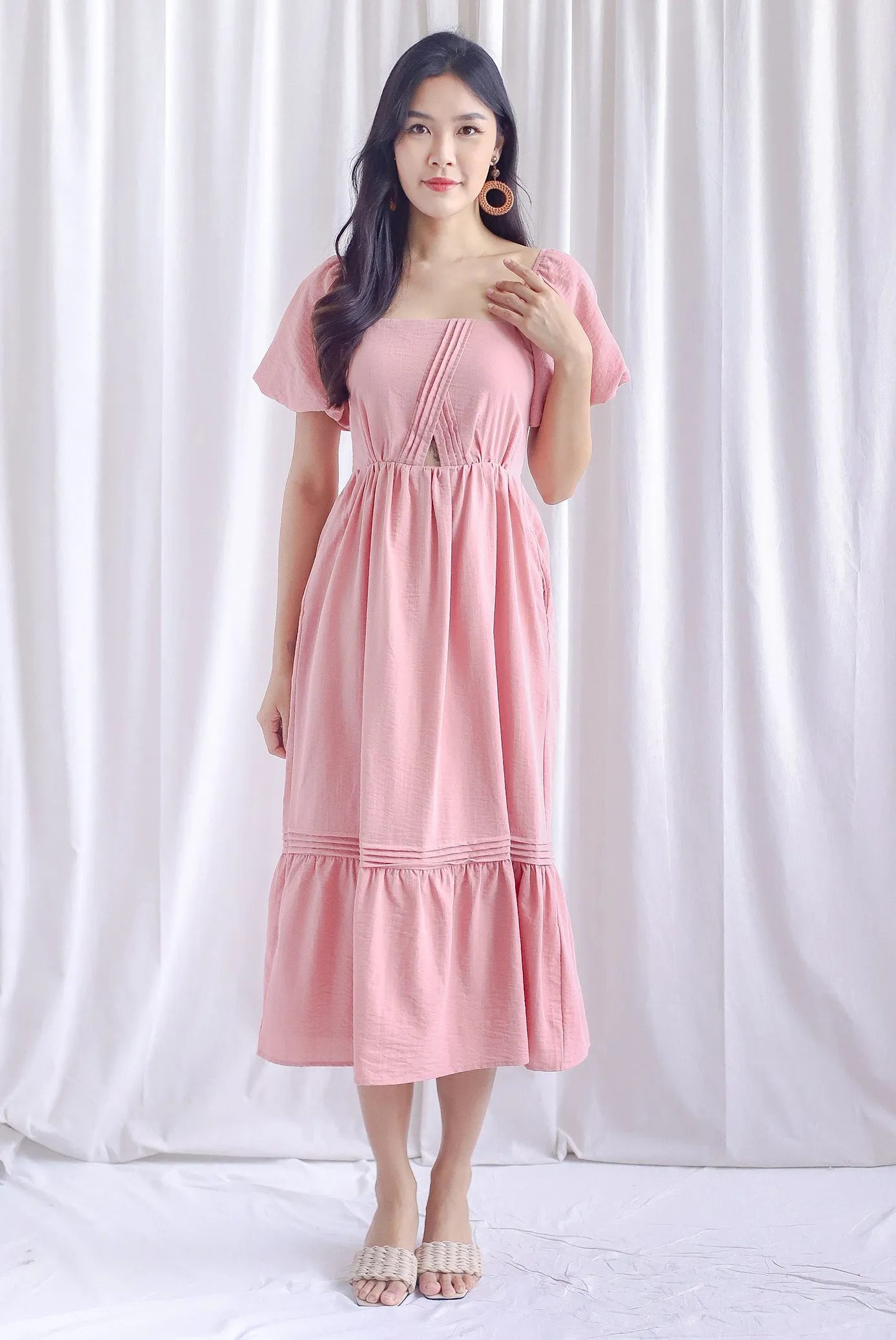 Marisa Puffy Sleeve Pintuck Cut Out Maxi Dress In Pink