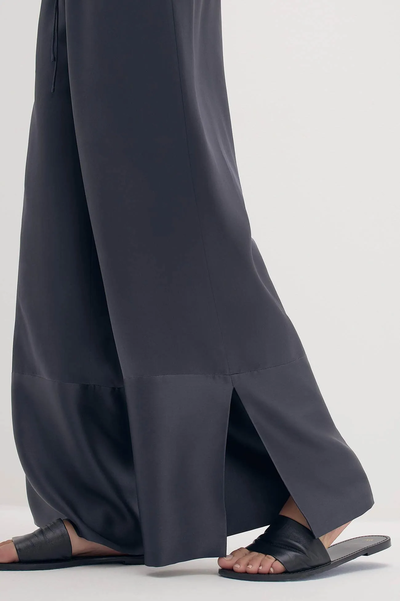 MOLLY SILK WIDE-LEG PANT