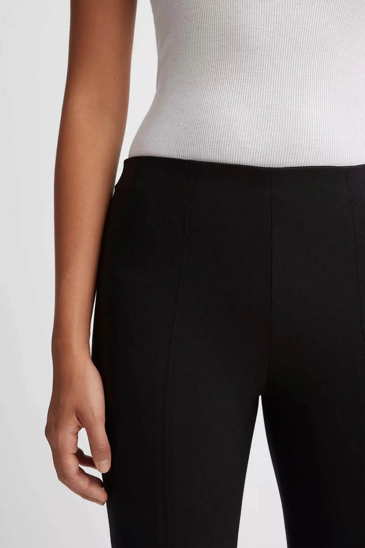 Stitch Front Seam Ponte Legging in Black