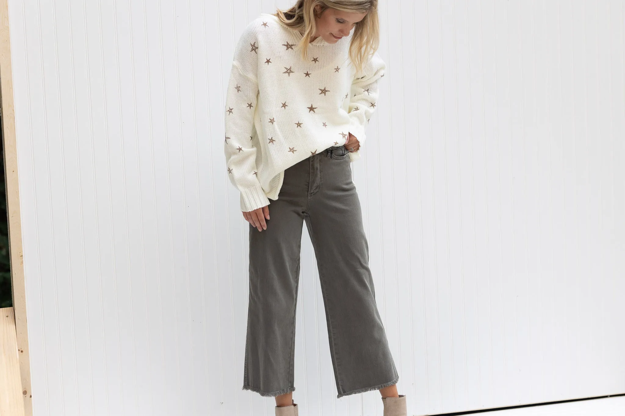 X Judy Blue Tummy Control Crop Pants in Olive